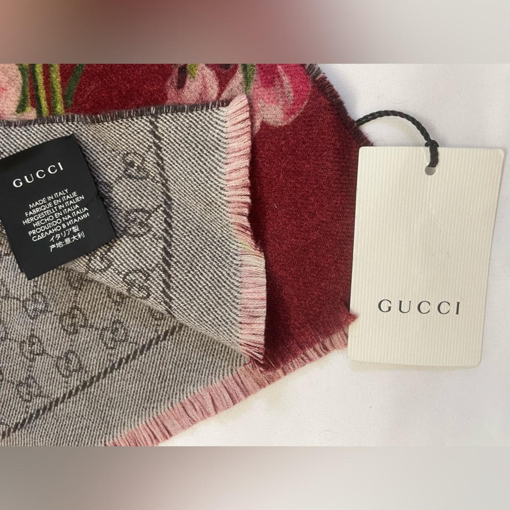 GUCCI Blooms Reversible GG Monogram Scarf -NEW